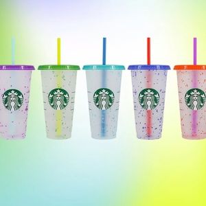 Starbucks Color Changing Cups! 🌈